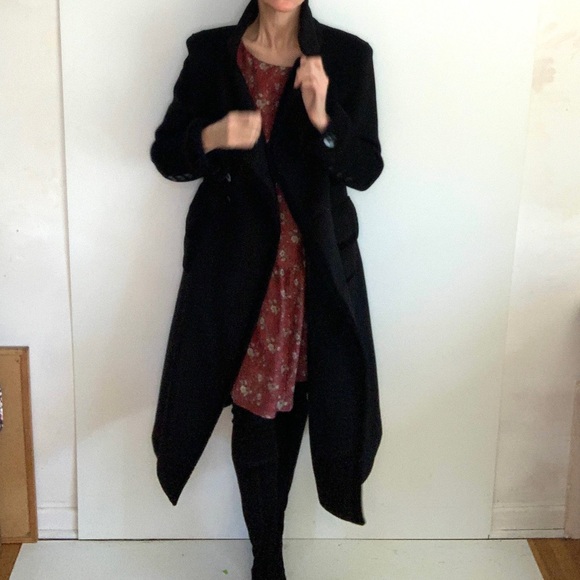 Phi Long Black Wool Coat with Pockets🌹 - Picture 9 of 12